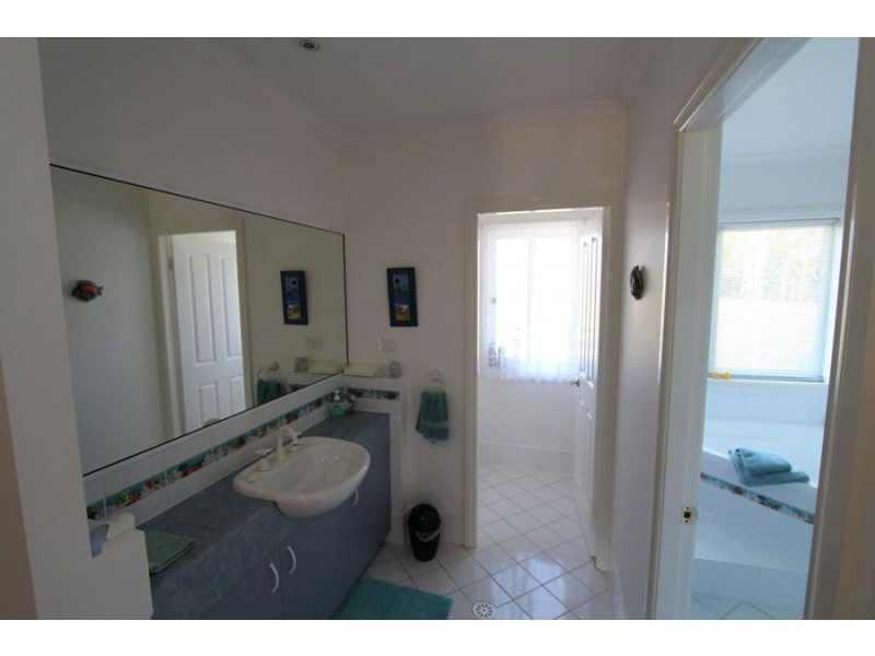 131 Manns Road, Tuncurry NSW 2428