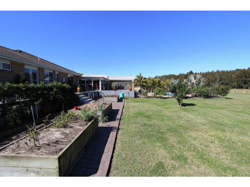 131 Manns Road, Tuncurry NSW 2428