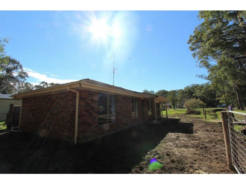 27 Hoskins Street, Nabiac NSW 2312