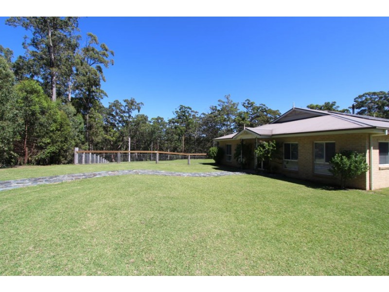 213 Tallwood Drive, Rainbow Flat NSW 2430
