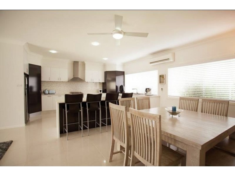 213 Tallwood Drive, Rainbow Flat NSW 2430