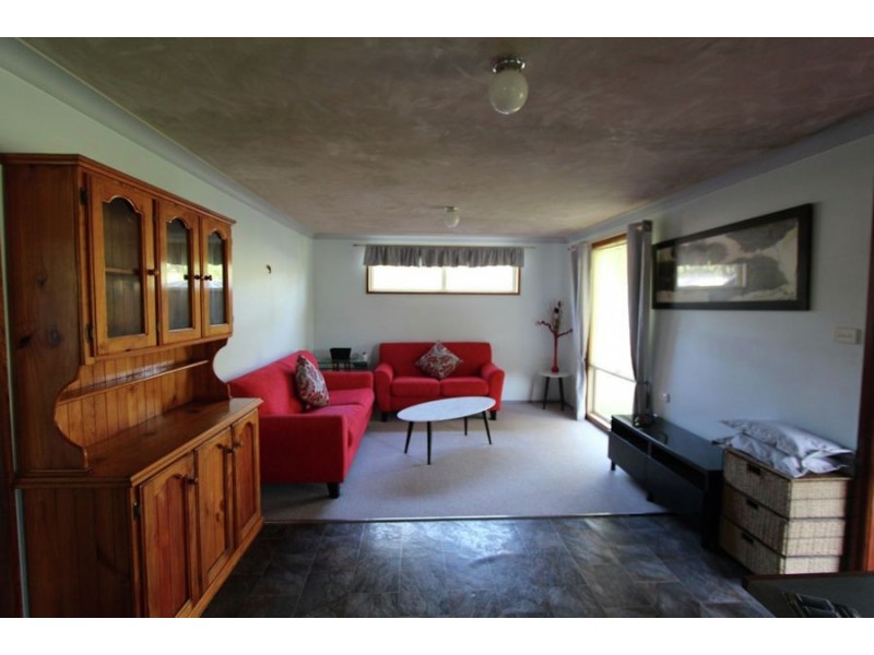 “True Blue” Easton Street, Bundook NSW 2422