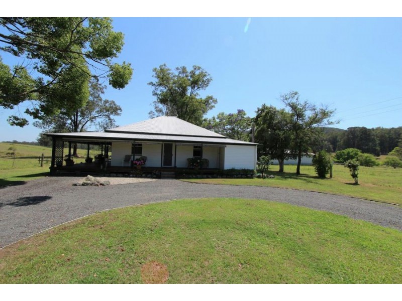 308 Willina Rd, Coolongolook NSW 2423