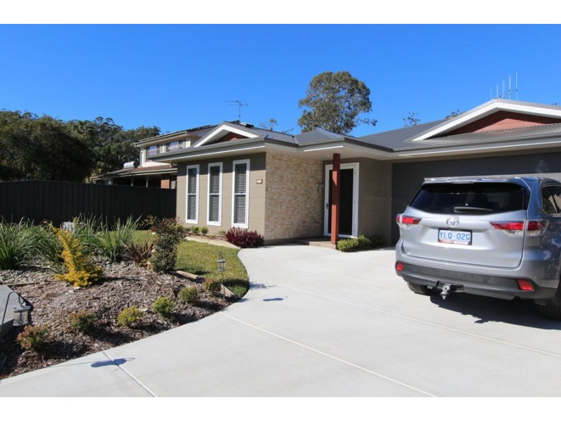 12 Carmichael Place, Nabiac NSW 2312