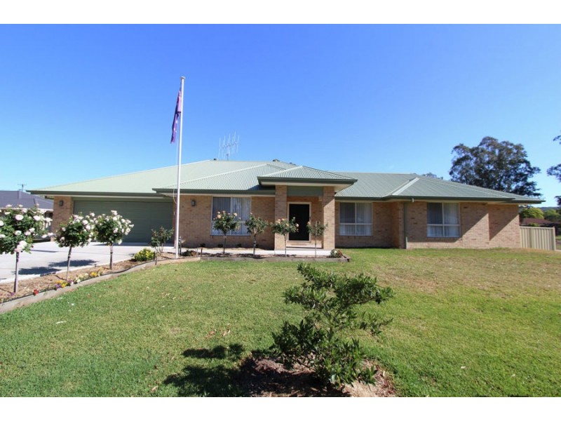 4 Farnell Street, Nabiac NSW 2312