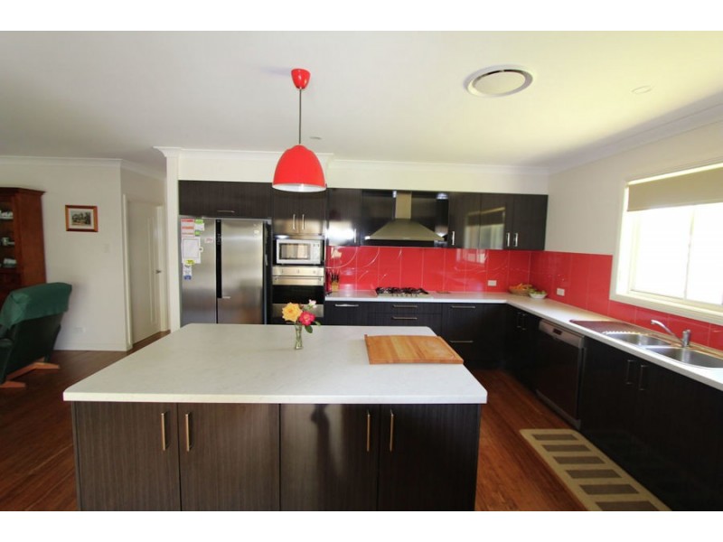 4 Farnell Street, Nabiac NSW 2312