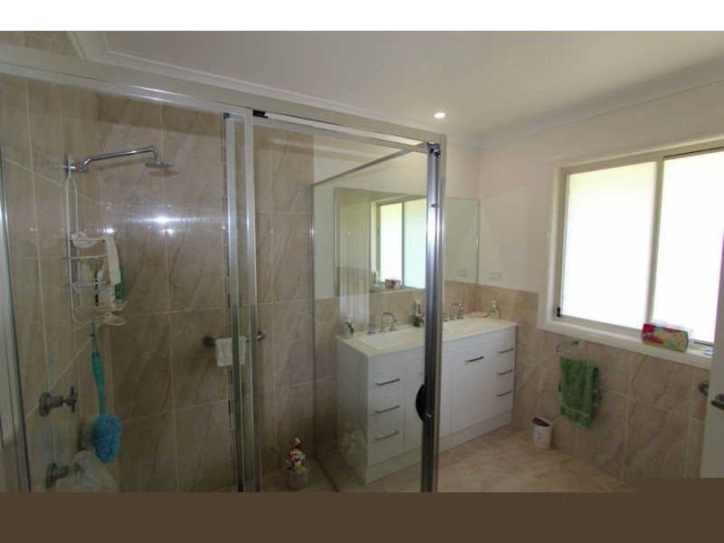 4 Farnell Street, Nabiac NSW 2312
