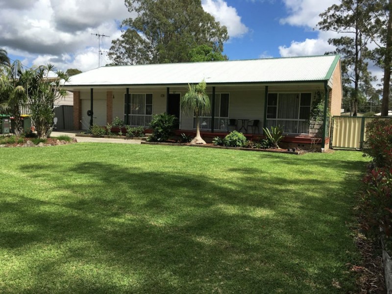 8 Cowper Street, Nabiac NSW 2312