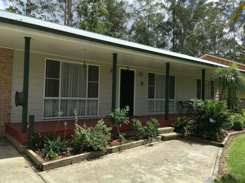 8 Cowper Street, Nabiac NSW 2312