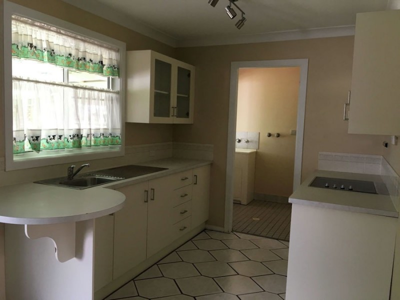 8 Cowper Street, Nabiac NSW 2312