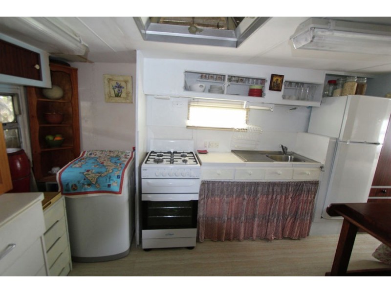 Van 14 5 Mill Rd, Failford NSW 2430