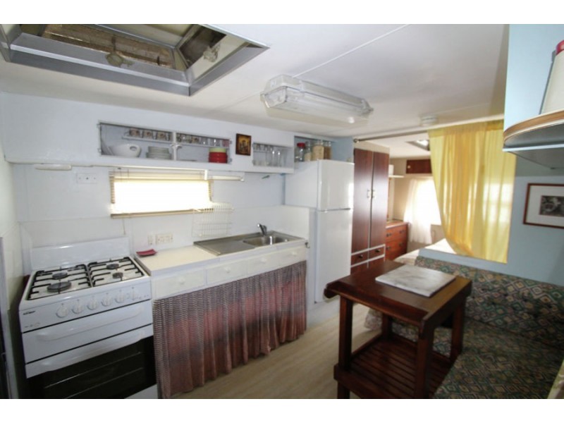 Van 14 5 Mill Rd, Failford NSW 2430