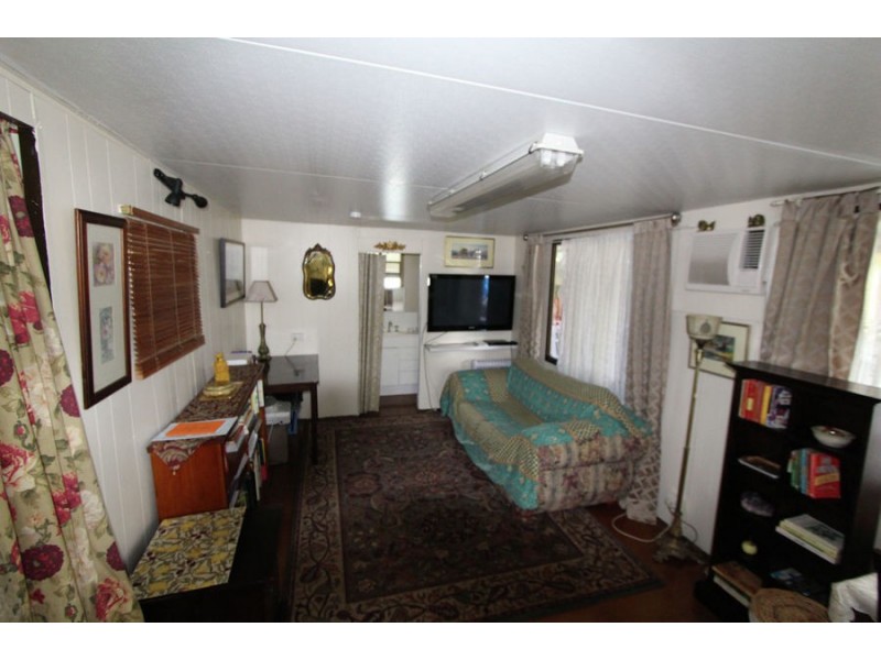 Van 14 5 Mill Rd, Failford NSW 2430