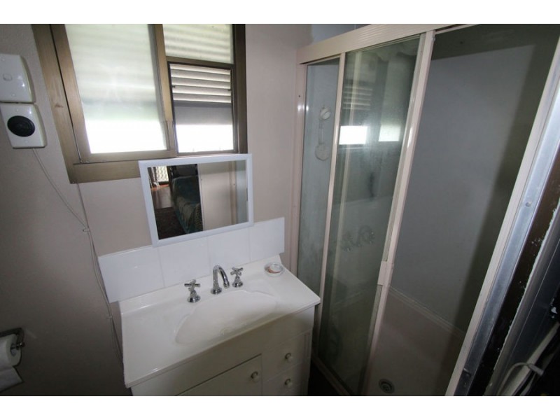 Van 14 5 Mill Rd, Failford NSW 2430