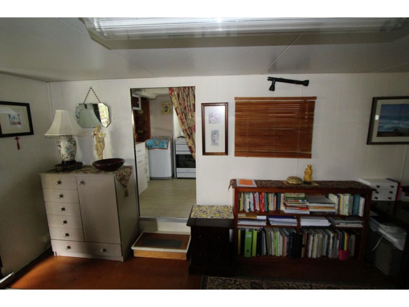 Van 14 5 Mill Rd, Failford NSW 2430