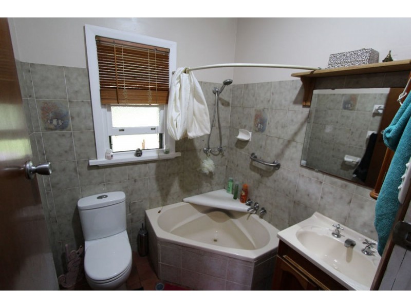 13 Clarkson St, Nabiac NSW 2312