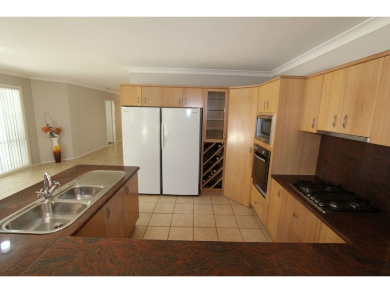 19 Chapmans Road, Tuncurry NSW 2428