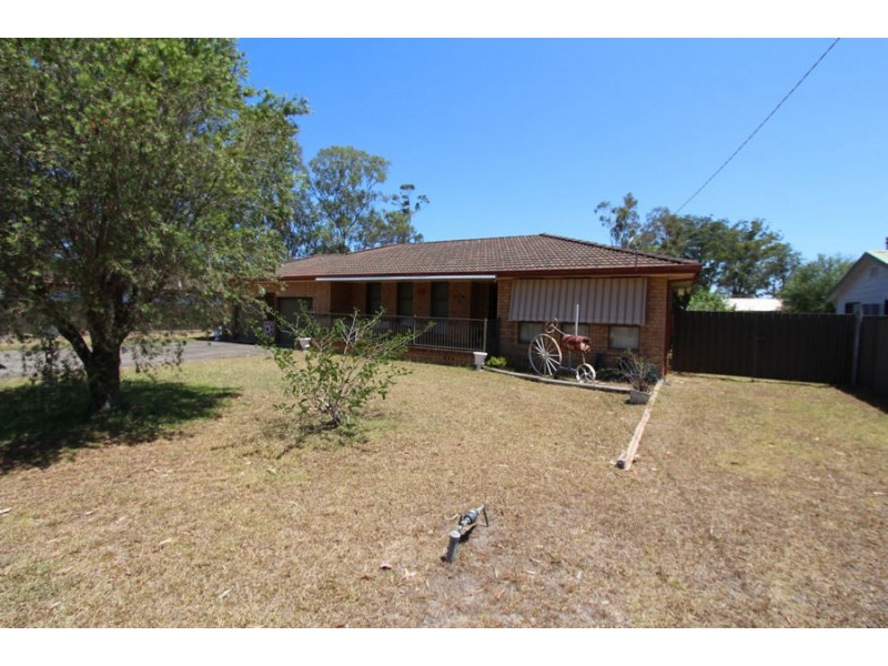 9-11 Hoskins Street, Nabiac NSW 2312