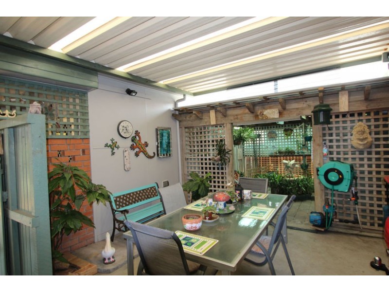 354 Lakedge Ave, Chittaway Bay NSW 2261