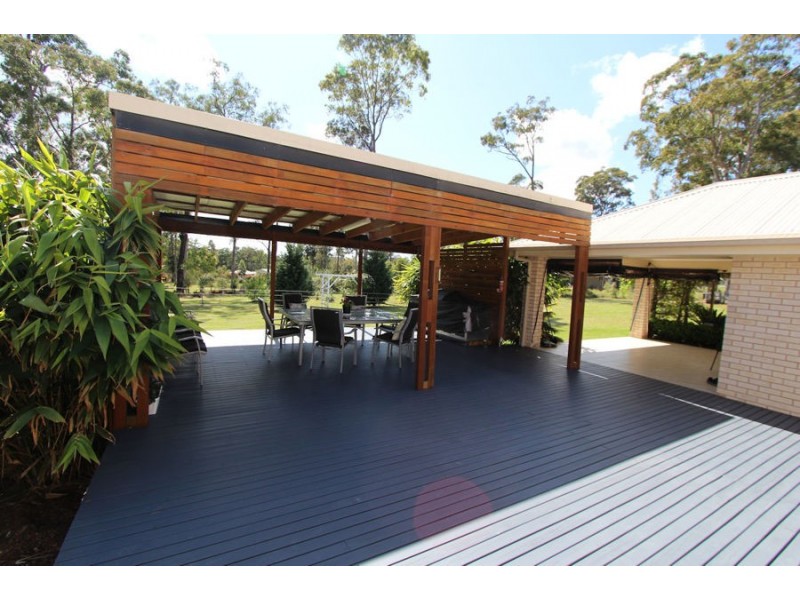 2 Yeramba Close, Nabiac NSW 2312
