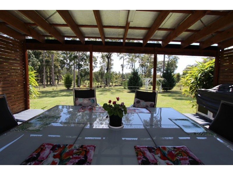 2 Yeramba Close, Nabiac NSW 2312