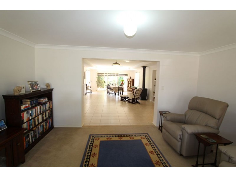 2 Yeramba Close, Nabiac NSW 2312