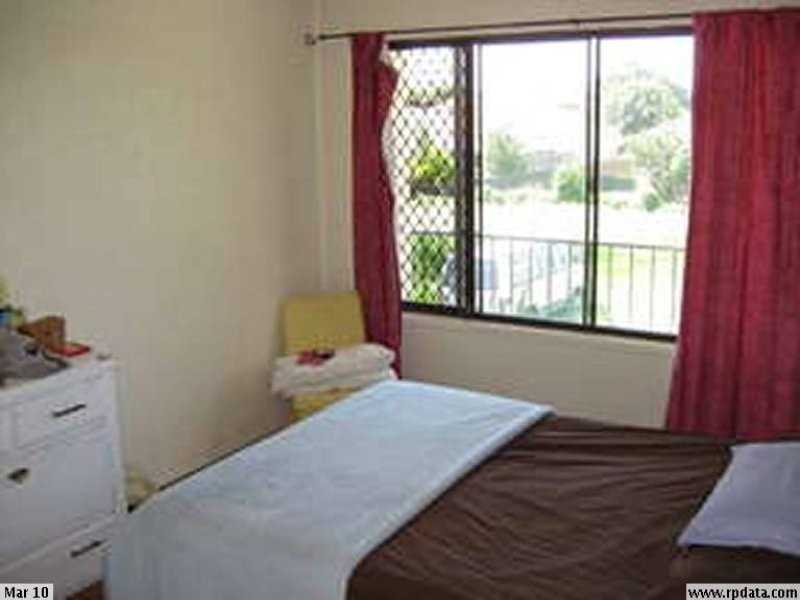 6/13F Wyndham Avenue, Southport QLD 4215