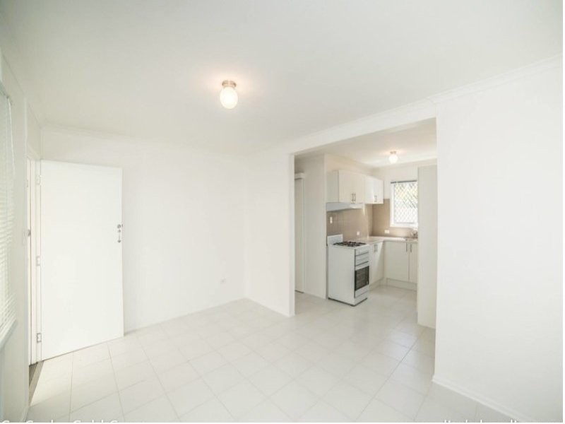 2/28 Stevens Street, Southport QLD 4215