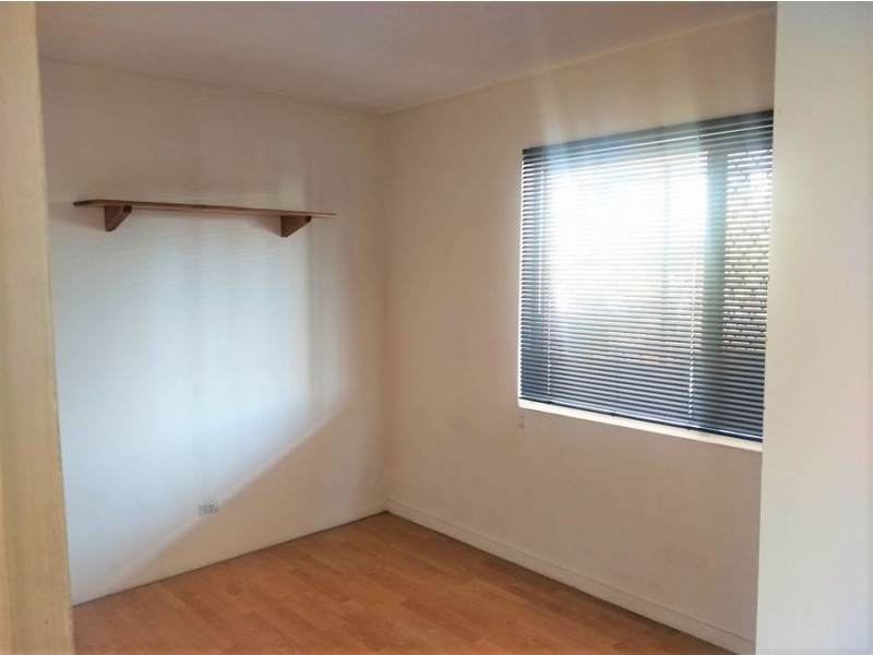 6/161 Muir Street, Labrador QLD 4215