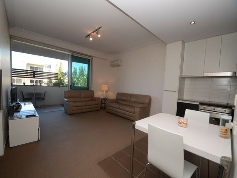 17/226 Varsity Parade, Varsity Lakes QLD 4227