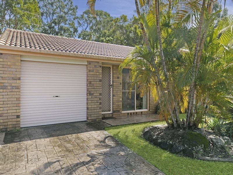 10 Birch Court, Oxenford QLD 4210