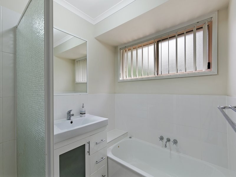 10 Birch Court, Oxenford QLD 4210