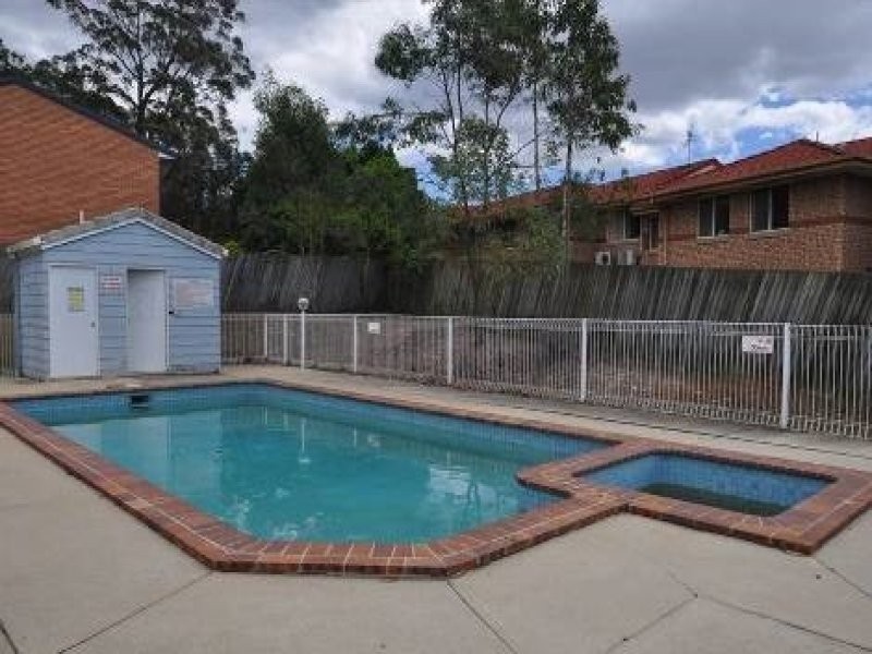 9/15 Smith Road, Woodridge QLD 4114