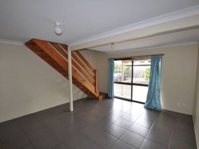 9/15 Smith Road, Woodridge QLD 4114
