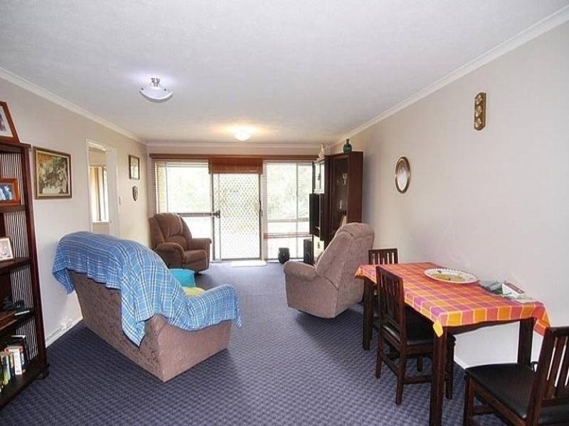 8/82 Lawrence Drive, Nerang QLD 4211