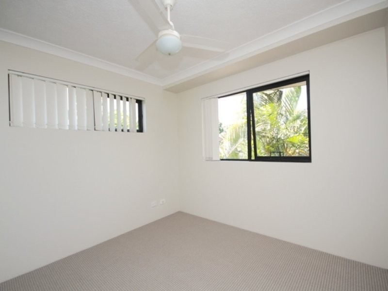 6/2 Johnston Street, Southport QLD 4215