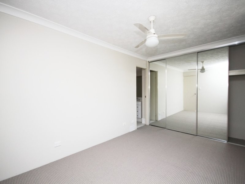 6/2 Johnston Street, Southport QLD 4215