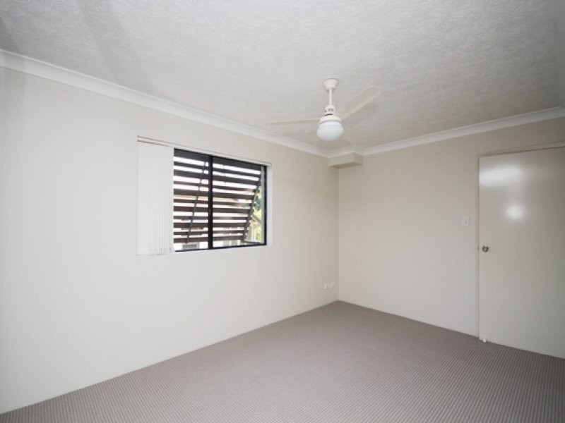 6/2 Johnston Street, Southport QLD 4215