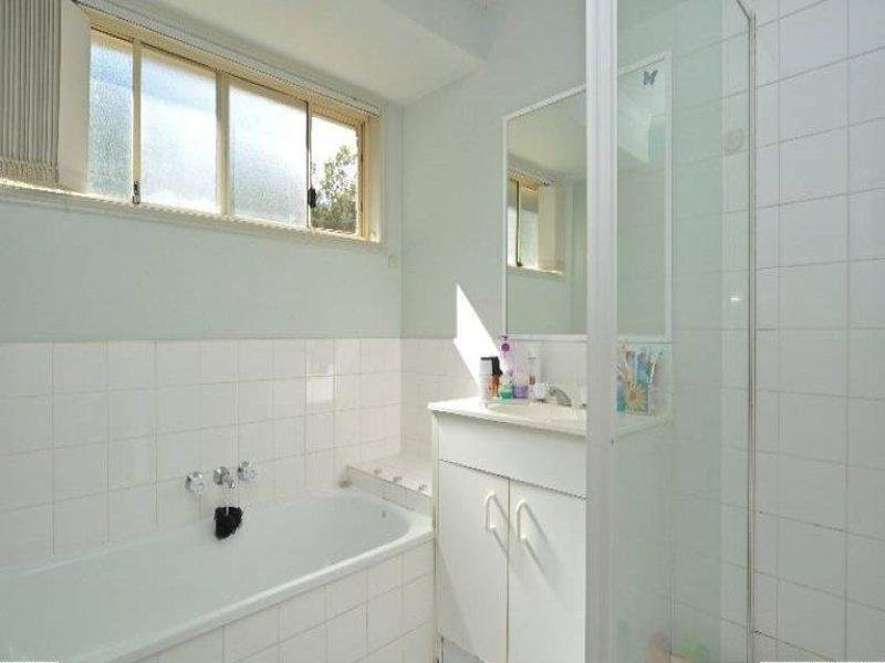 1 Fig Tree Court, Oxenford QLD 4210