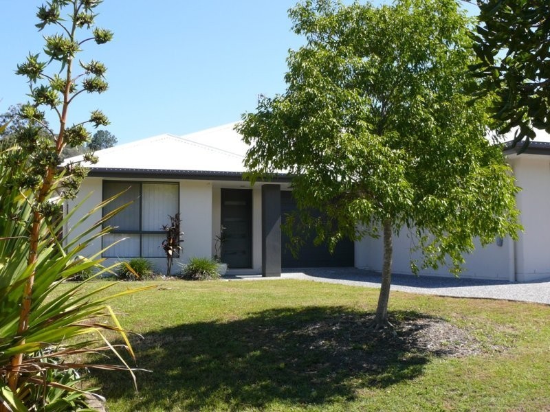 18A Bushland Place, Maudsland QLD 4210