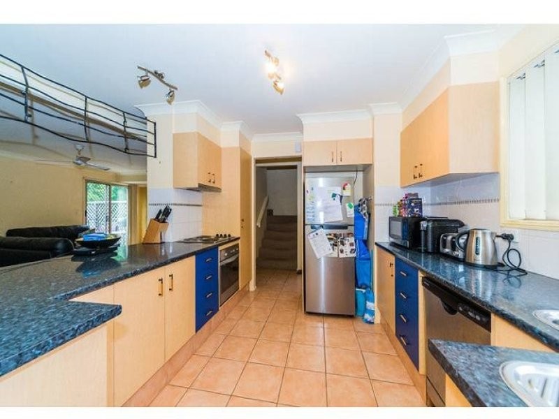 37/601 Pine Ridge Road, Biggera Waters QLD 4216