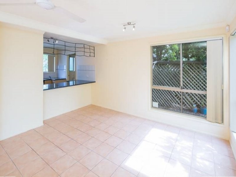 37/601 Pine Ridge Road, Biggera Waters QLD 4216