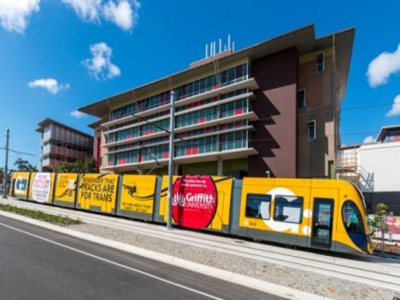 37/601 Pine Ridge Road, Biggera Waters QLD 4216