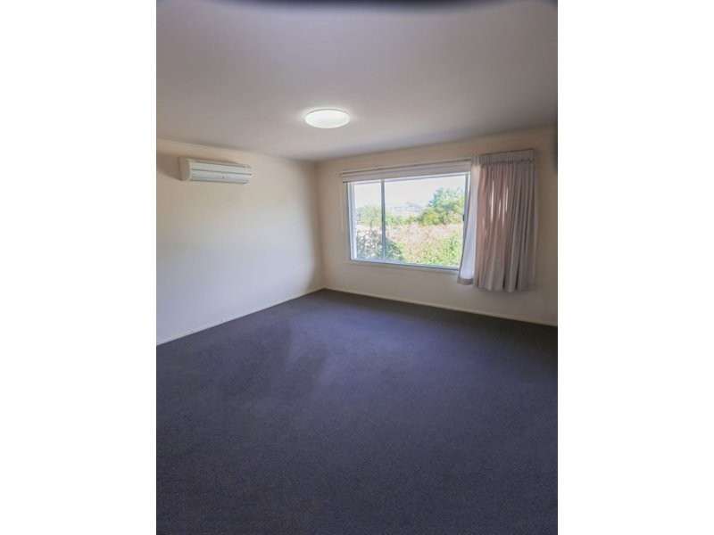20 Nerang-Broadbeach Road, Nerang QLD 4211