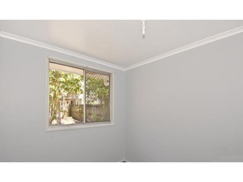 24 Thornside Street, Eagleby QLD 4207