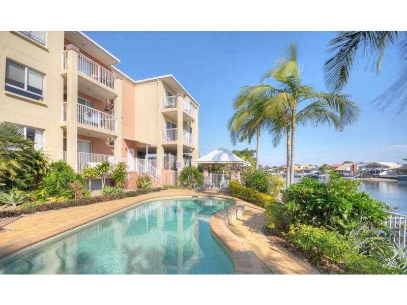 10/11-19 Taylor Street, Biggera Waters QLD 4216