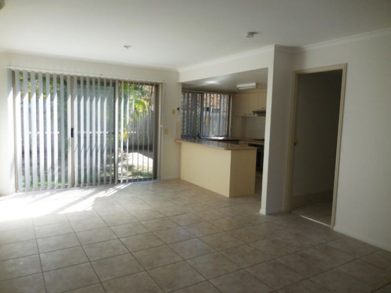 84/643 Pine Ridge Rd, Biggera Waters QLD 4216
