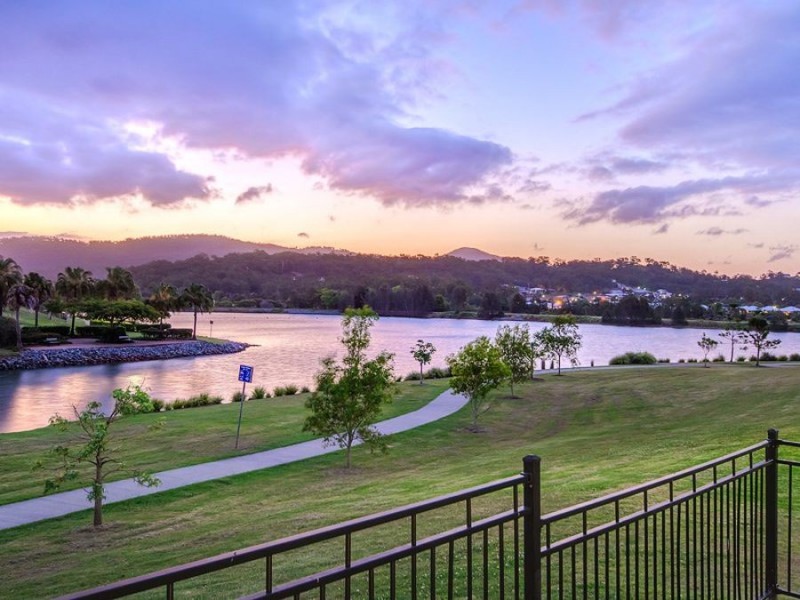 25/2 Koala Town Road, Upper Coomera QLD 4209