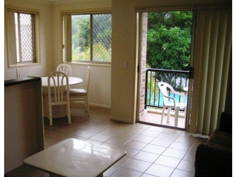 20/14 Spendelove Street, Southport QLD 4215