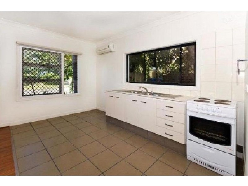 1/24 Peninsular Drive, Surfers Paradise QLD 4217